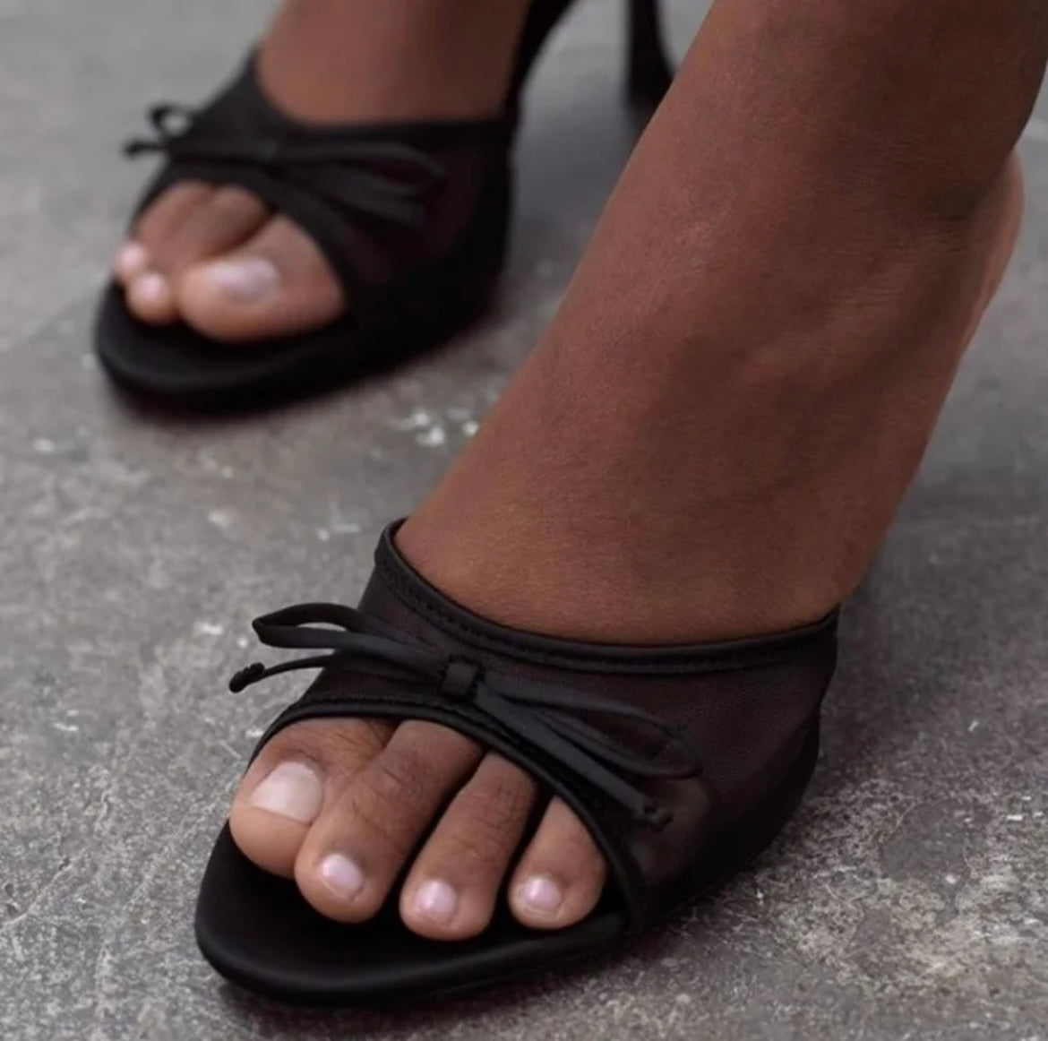 Cindy open toe pumps with ribbon - Ksarova